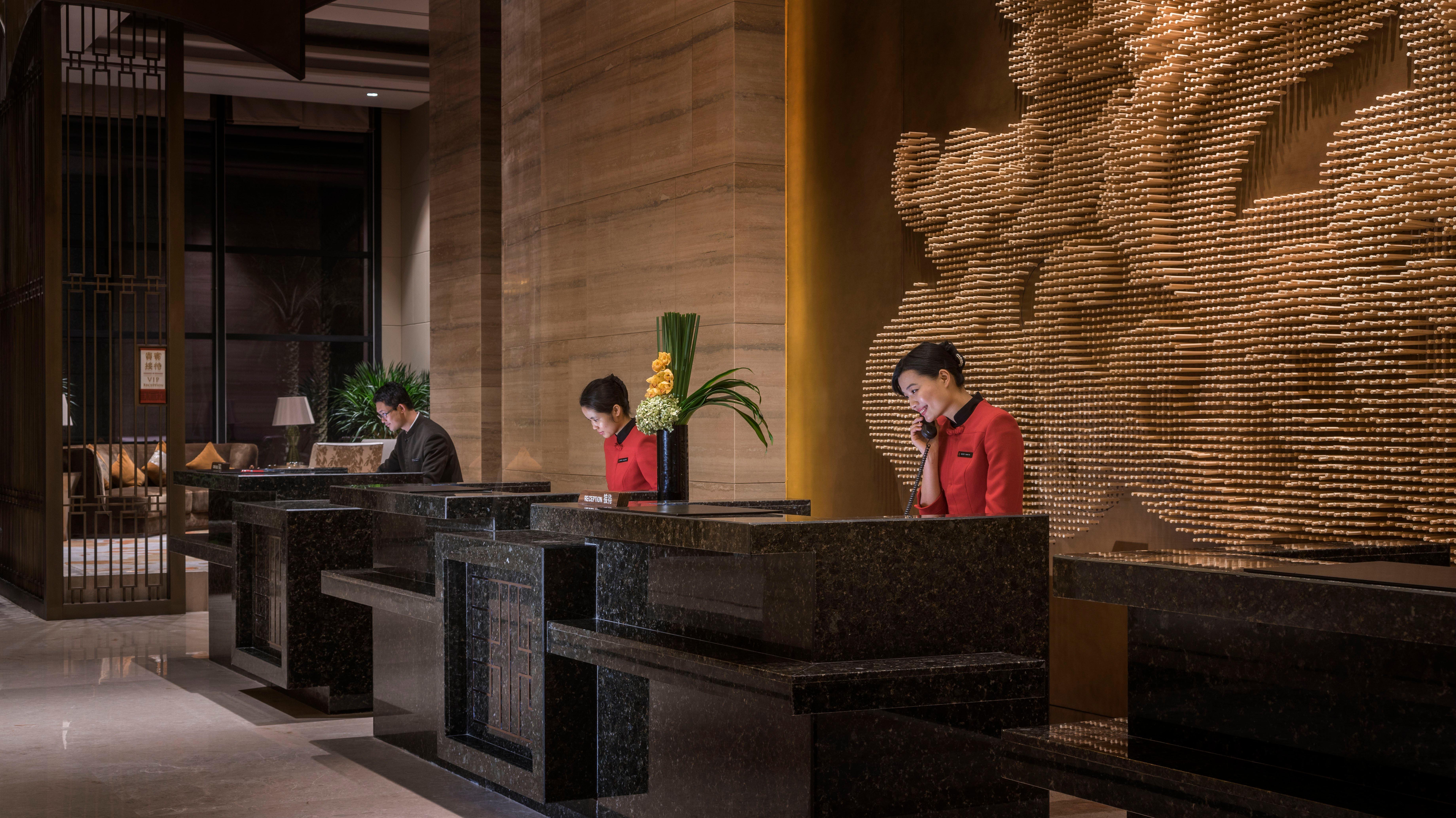 Hualuxe Yangjiang City Center Eksteriør bilde